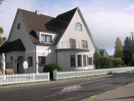 Villa Marleen Пярну Екстер'єр фото